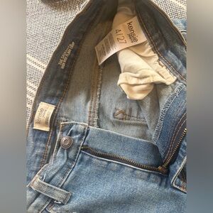 Kensie womens high rise flare cropped jeans